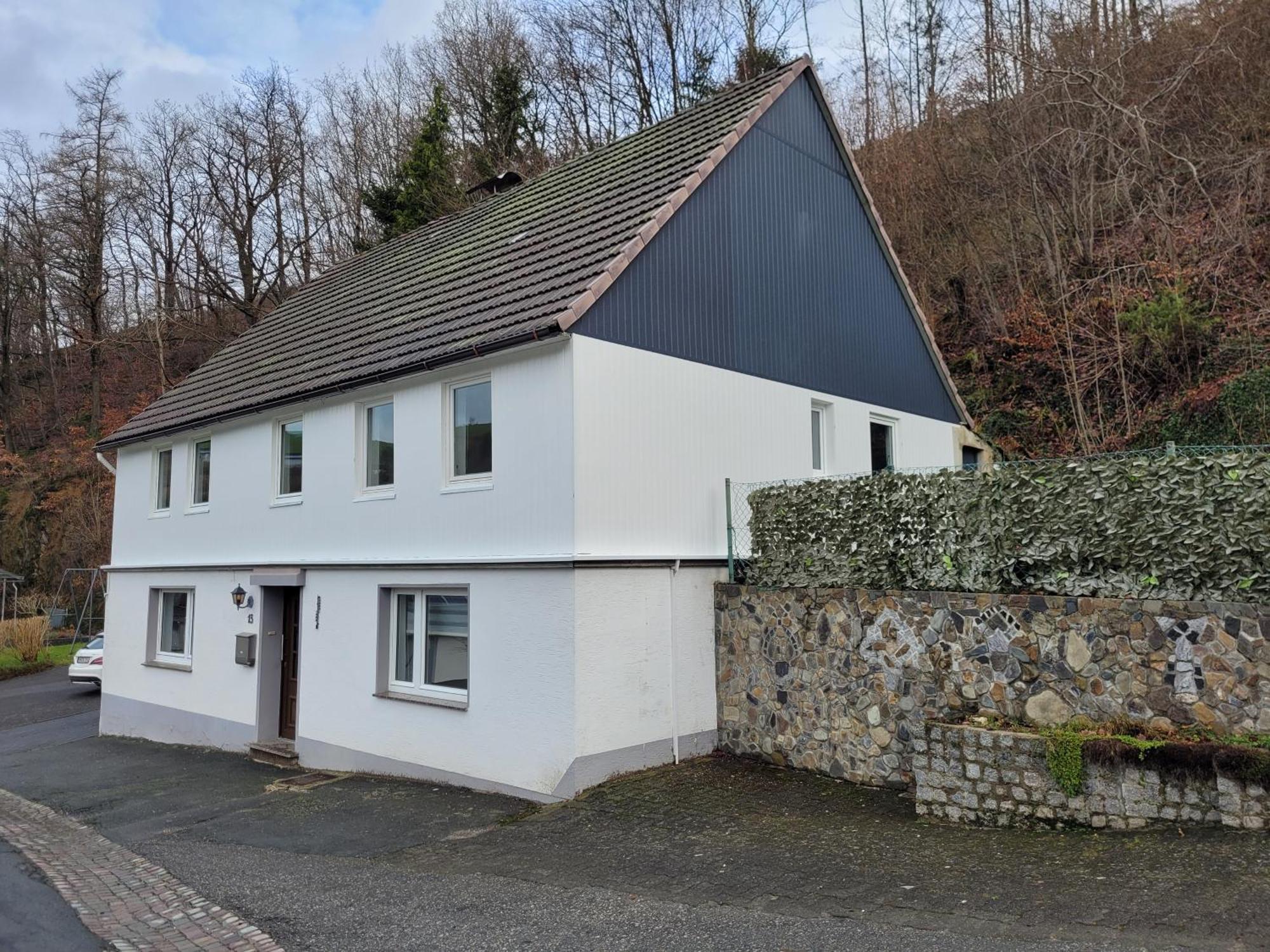 Familyhome Lopora Medebach Exterior photo